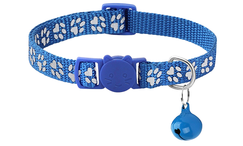 Blaues Katzenhalsband mit Pfotenmuster, verstellbar und leicht für Komfort, Sicherheitsverschluss mit passendem Glöckchen.