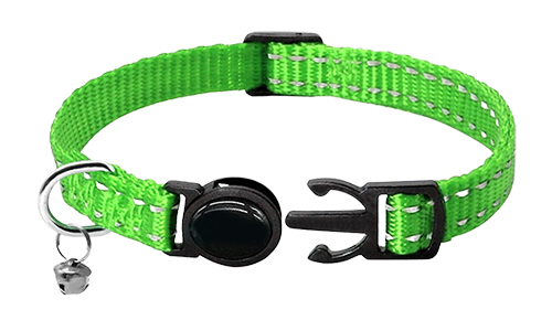 Reflektierendes grünes Katzenhalsband mit Sicherheitsverschluss, verstellbar 21-34 cm, mit rotem Glöckchen.
